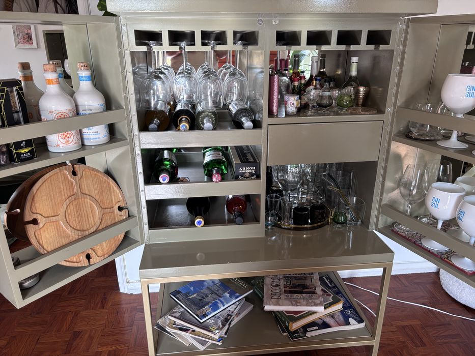 Bar em estilo moderno