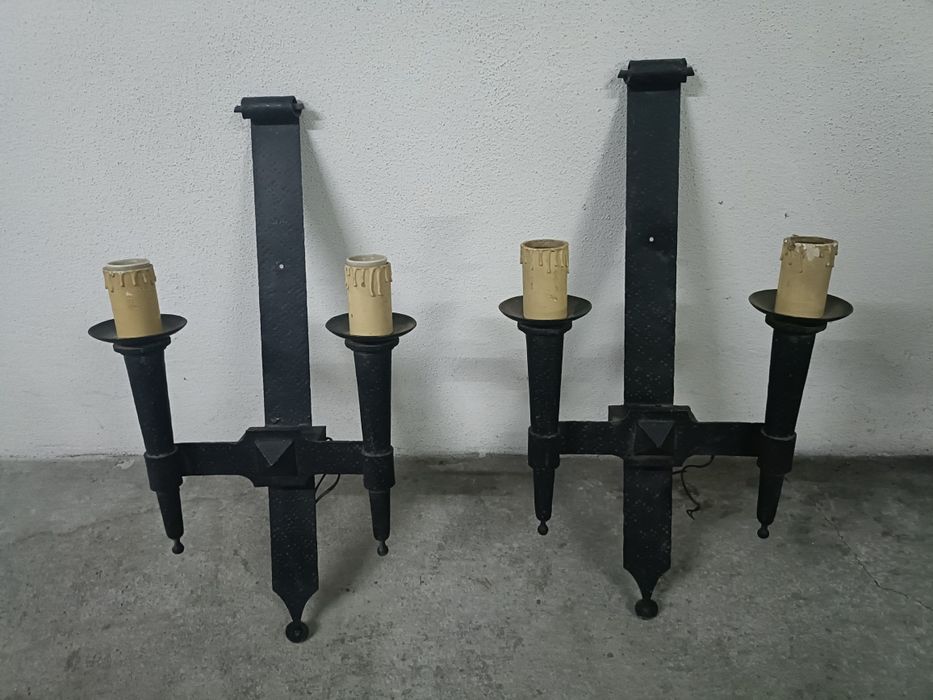 Candeeiro em ferro antigo