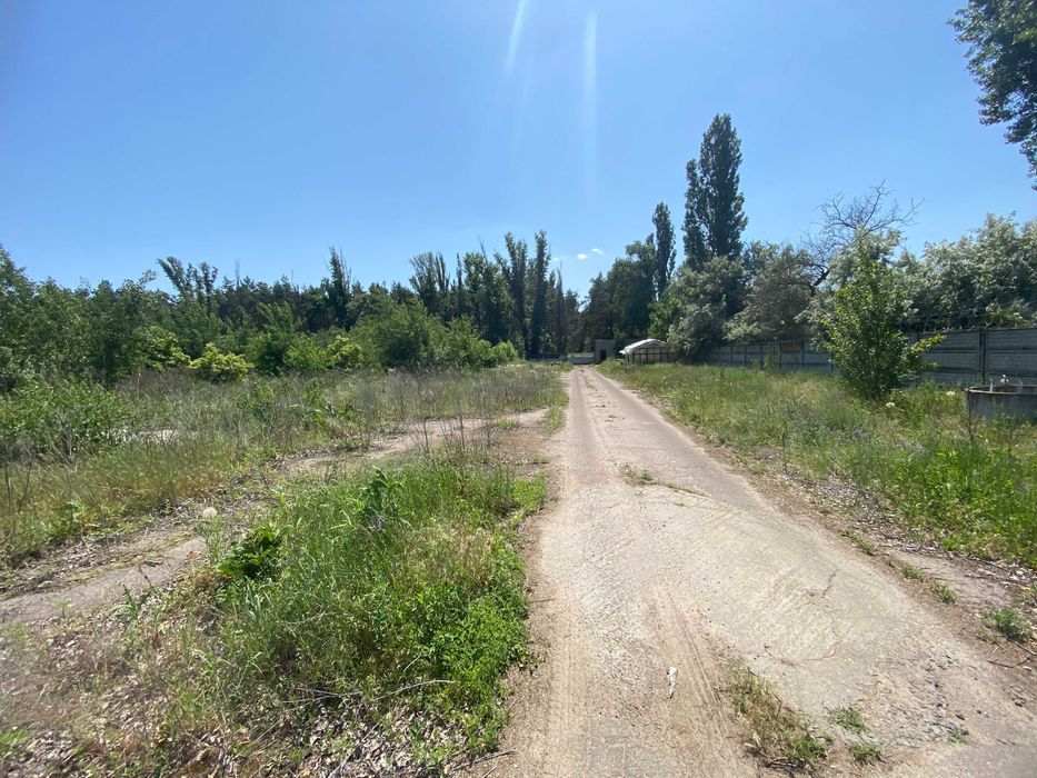 Продаж нежитлових приміщень (ферма) 10589,9м², 9,7592га, Черкаська обл