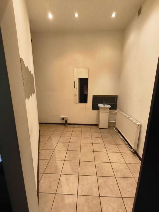 Podnajmę pomieszczenie w salonie urody