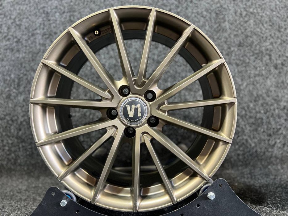 Диски WheelWorld 5x112 ET45 DIA66.6 8R18 Mercedes Audi Seat Skoda Volkswagen