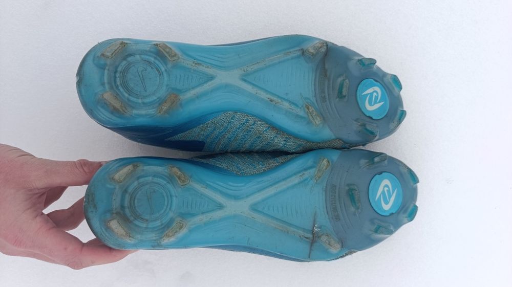 Бутси Nike Phantom GX