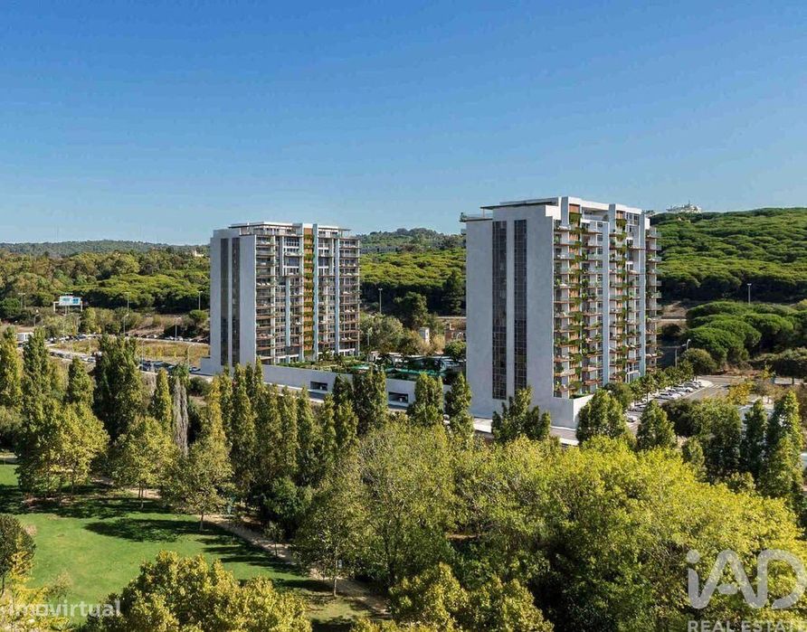 Apartamento T3 em Algés, Linda-a-Velha e Cruz Quebrada-Dafundo de 140,