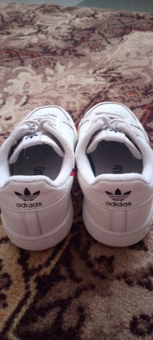 Кроссовки adidas оригинал р27