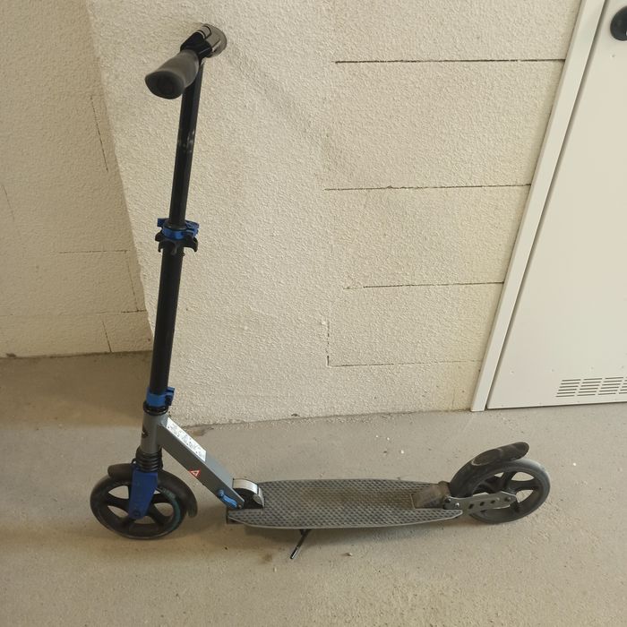 Hulajnoga regulowana