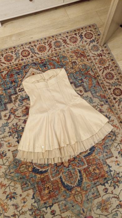 Nowa Ecru sukienka bez ramiączek z fiszbinami na wesele r. 40 New Look