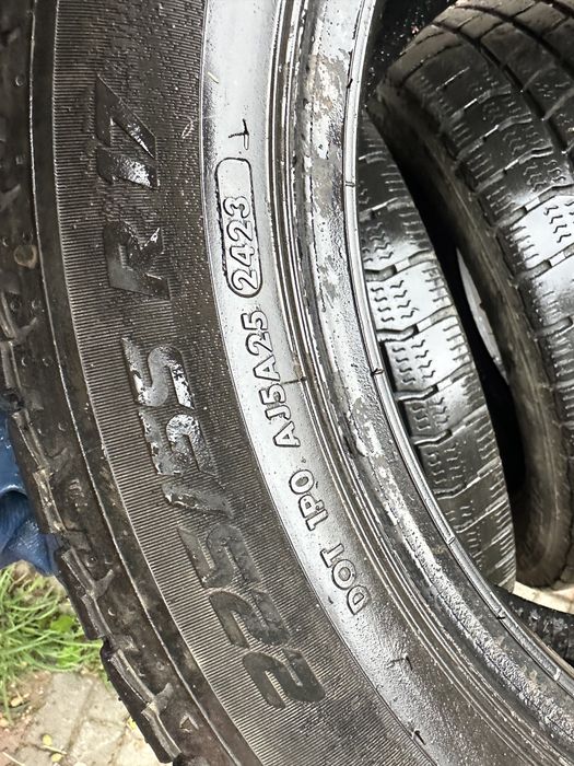 Шини зима 23 рік 225/55 R17 Vredestein резина комплект , підсилена