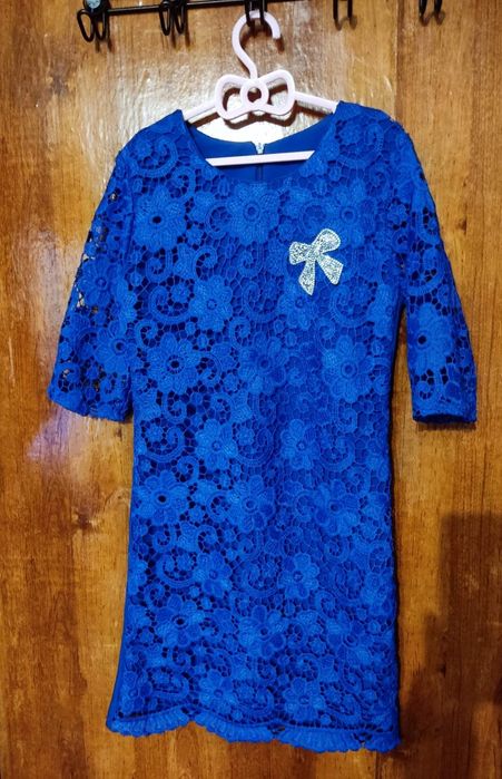 Платье гипюр нарядное