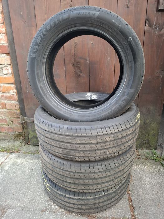 Komplet opon letnich Michelin e-Primacy 195/55R16
