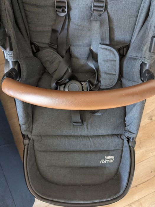 Britax romer strider M spacerówka+gondola 2in1