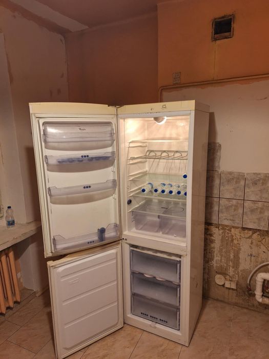 Lodówka Whirlpool