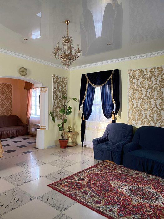 Продам 2-этажный дом 200 м² рядом с ул. Дмитрия Донского. Отличная цена!