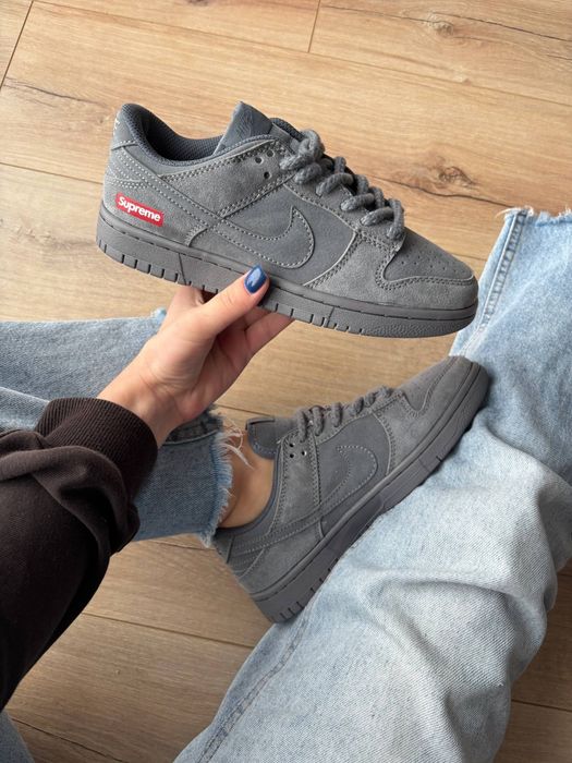 36-45 Nike SB Dunk Low x Supreme Grey