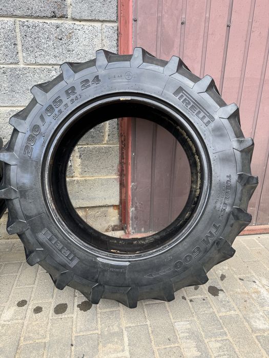 Opony PIRELLI  280/85R24 (11.2x24)