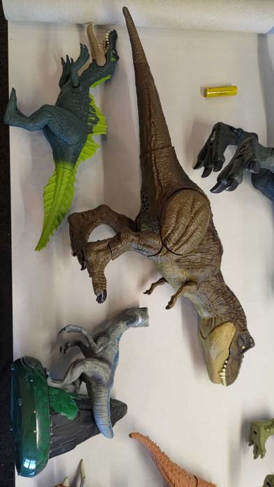 Теризинозавр  Світ Юрського періоду Jurassic world дракон трицератопс динозавр dinosaur кетцалькоатль