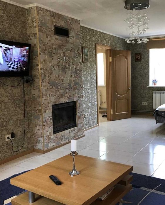 с КАМИНОМ в лесу, аренда дома у хозяина