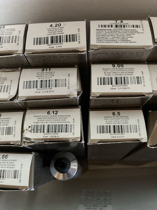 Coloracoes nunca usadas cada 3€