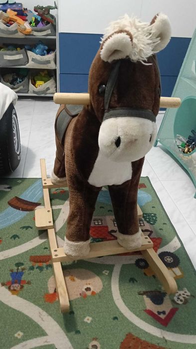 Cavalinho de Baloiço Castanho