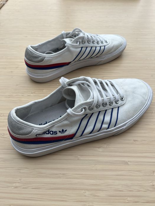 Sapatilhas Adidas Originals Delpala