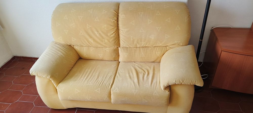 Sofá de 2 lugares