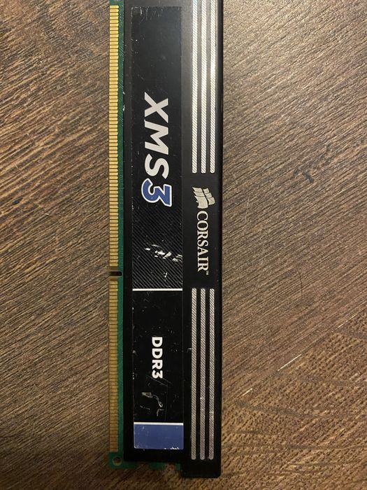 Оперативная память Corsair 8Gb DDR3 1333Mhz