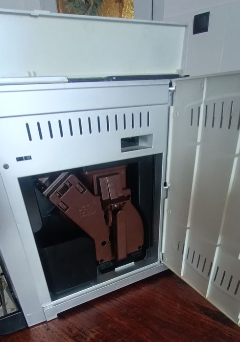 VIESTA ONE TOUCH automatyczny ekspres do kawy kolorowy ekran dotykowy