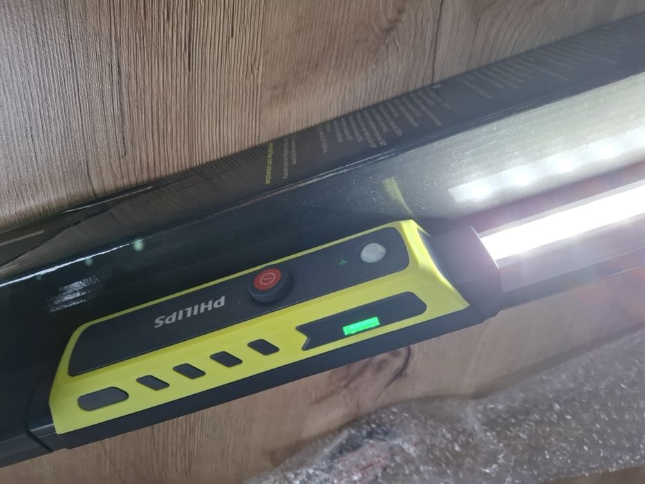 Lampa LED Philips Xperion 6000