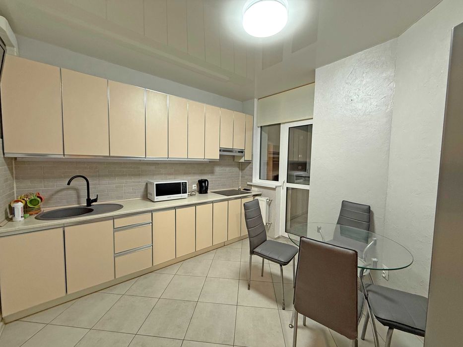 Без комісії 2к квартира 72 кв.м. в ЖК Авіа квартал