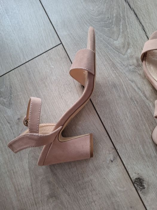 Sandały monnari r. 39