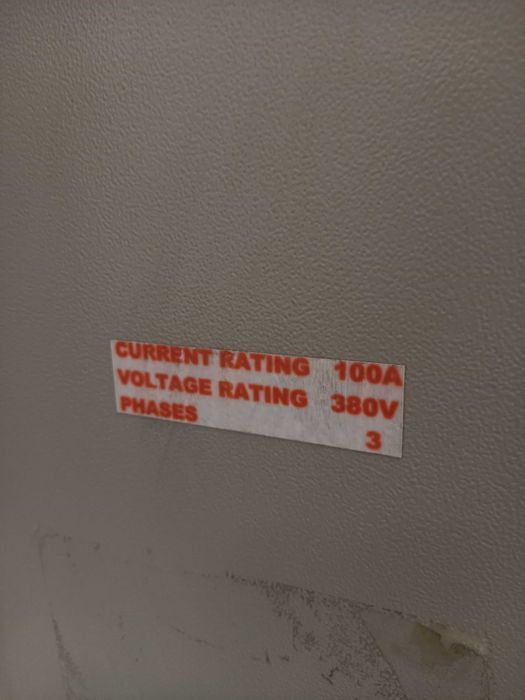 Estabilizador de Tensão Trifásico 100 Amperes