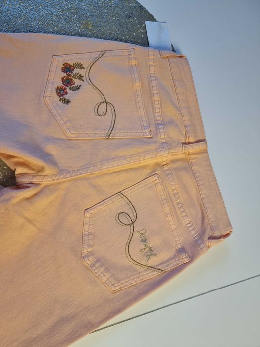 spodnie Desigual 26, rozm ok 34, nowe