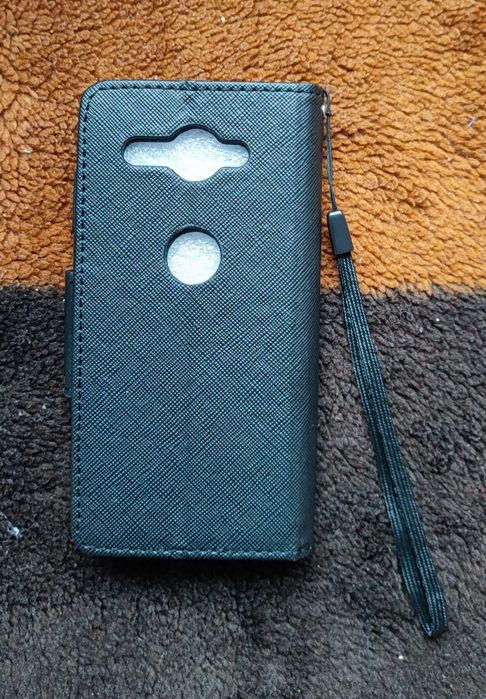 Futerał i szkła ochronne do Sony Xperia XZ2 Compact