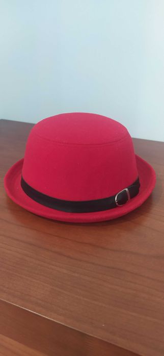 Chapéu vermelho criança