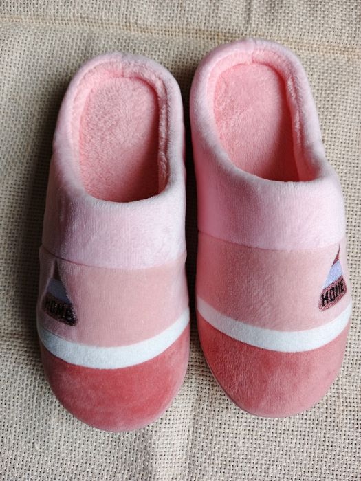 Капці жіночі кімнатні
