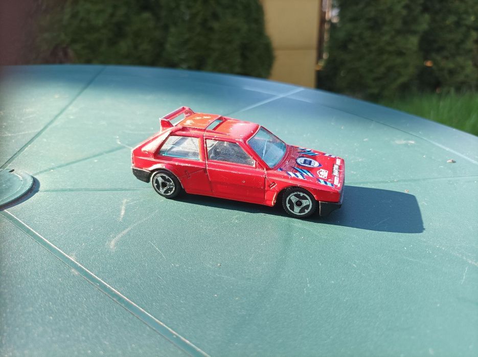 Stary model Lancia Delta burago 1 43