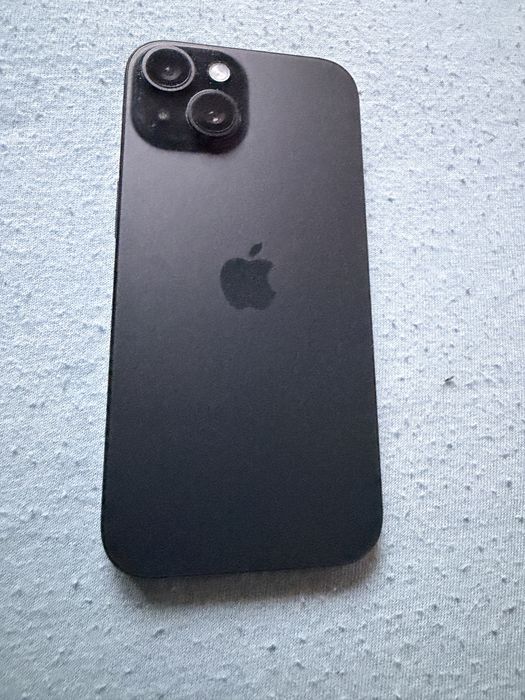 Iphone 15 128gb w bardzo dobrym stanie