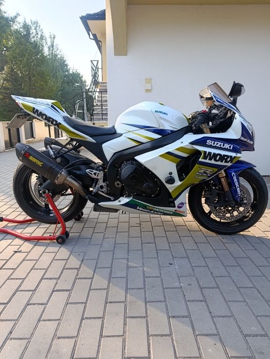 Suzuki GSXR 1000 L0 muito estimada