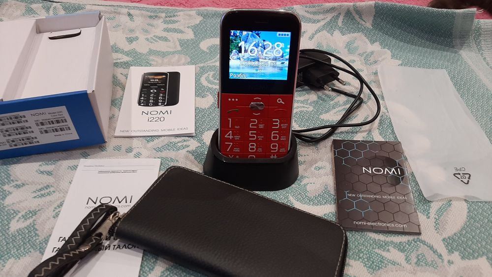 Телефон NOMI i220 (новий)