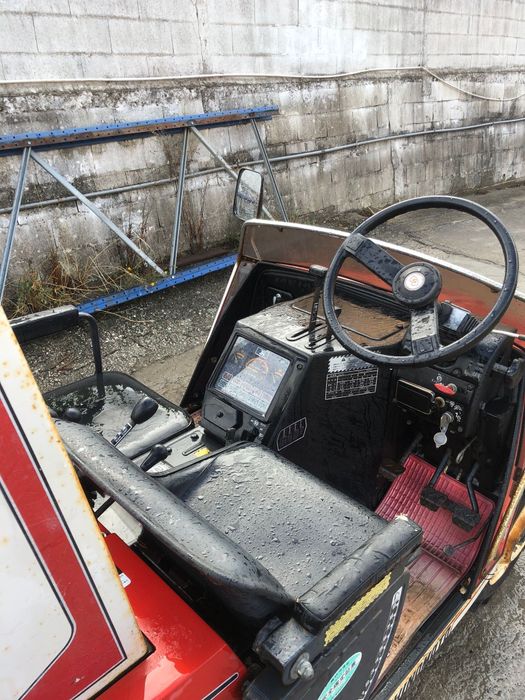 Tratror carro hinomoto com frese