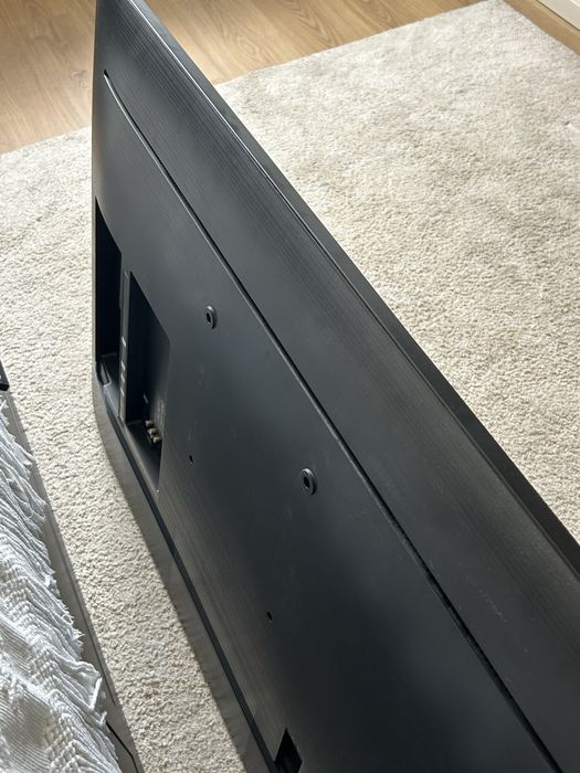 TV Samsung QLED 50’ avariada