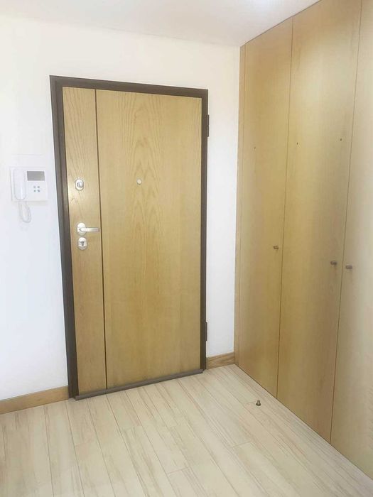 Apartamento T1 semi-novo em Telheiras