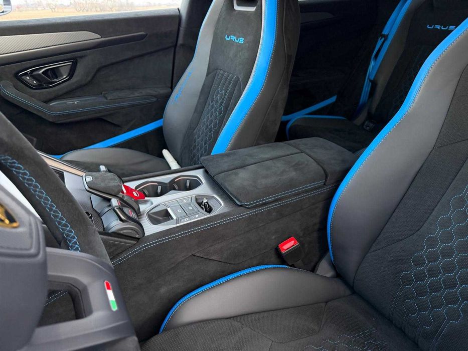 Lamborghini Urus Performante