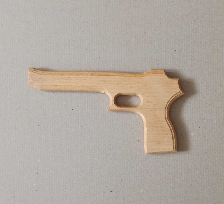 Продам игрушечные автоматы и пистолеты - пульки - пистоны - трещетки