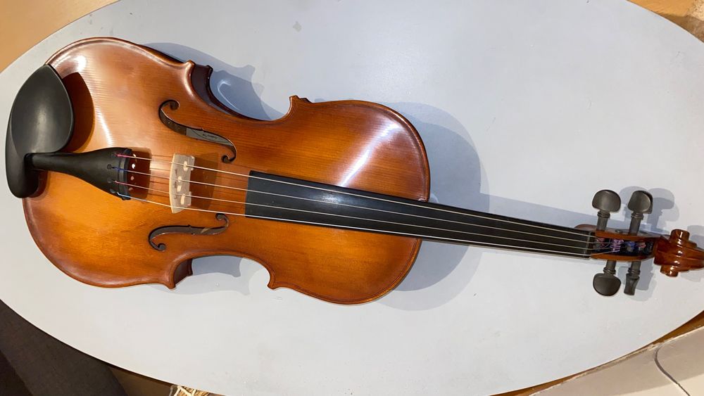 Viola D’arco iniciante ótima !