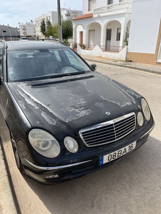 Mercedes-Benz E 220