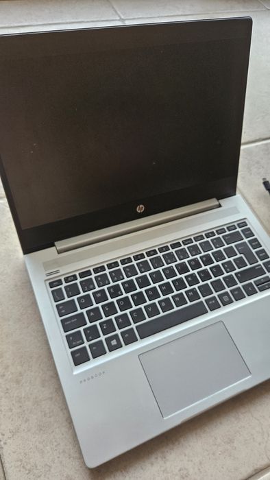 Portátil HP ProBook Intel Core i5 8GB RAM 240GB HD WIN 11 PRO