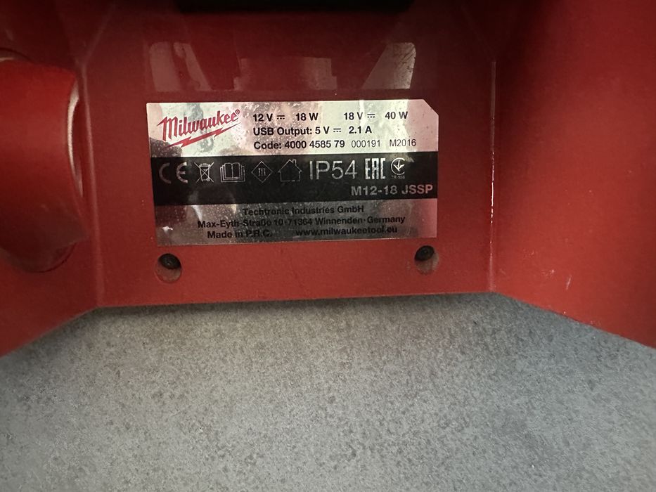 Milwaukee M12-18 JSSP głosnik bluetooth