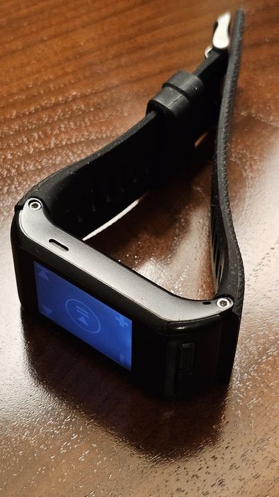 Garmin Relógio Vivoactive HR (Preto)