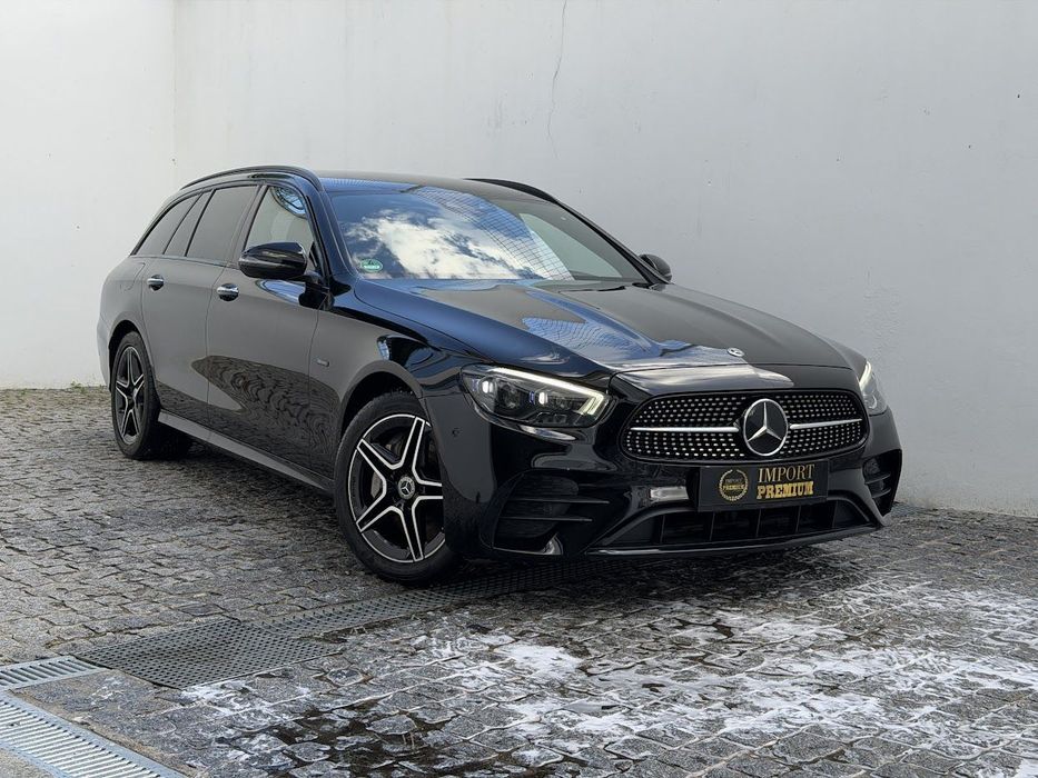 Mercedes-Benz E 300 de 9G-TRONIC AMG Line