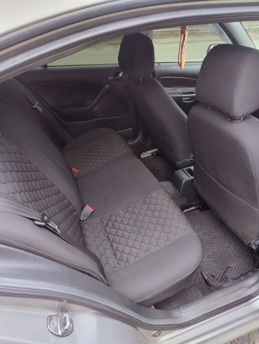 Skoda Octavia Tour 2008 рік